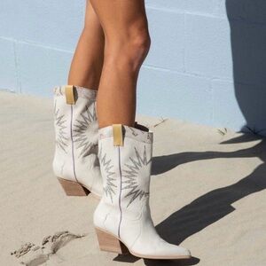 Dolce Vita White Heeled Boots with Western Charm